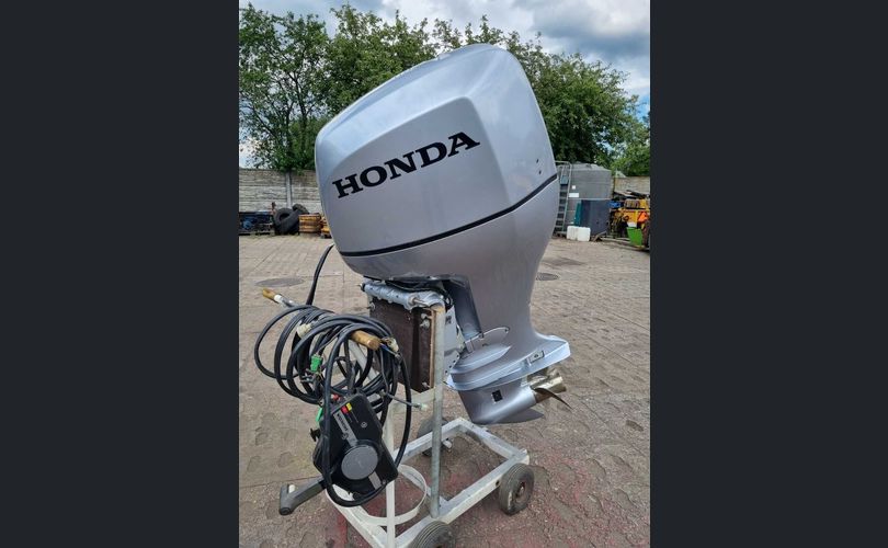 Honda BF 115 D-kuva-1